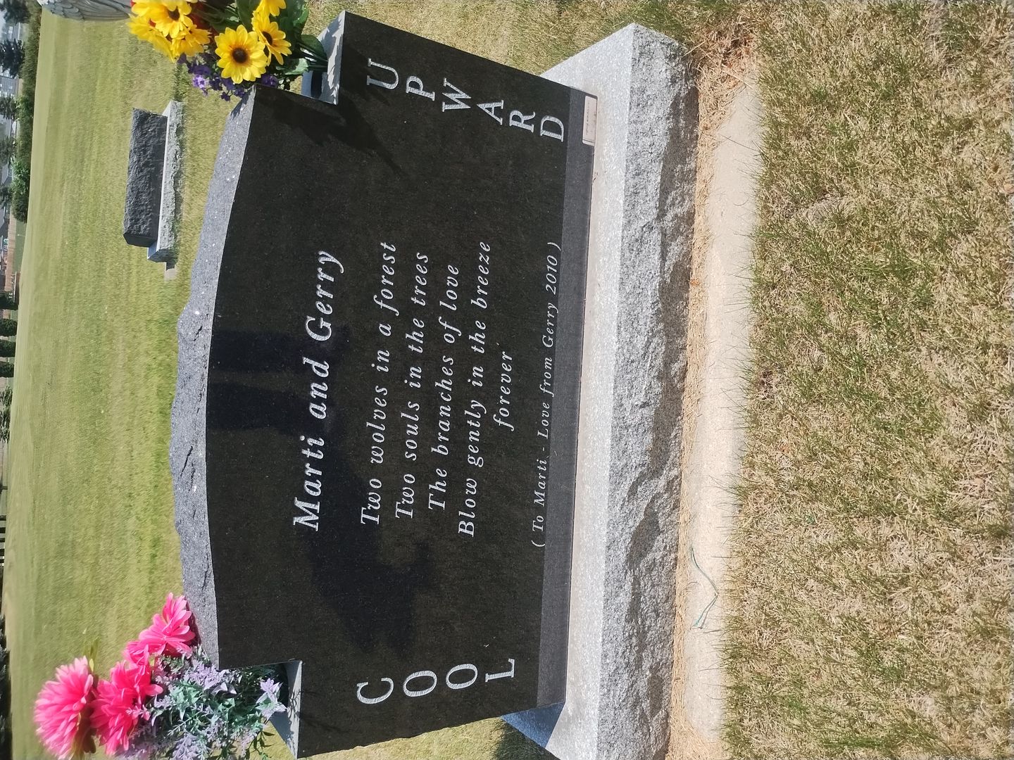 Gerald Arthur Upward's grave. Photo 2