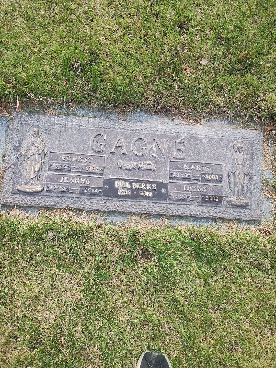 Ernest Gagne's grave. Photo 1